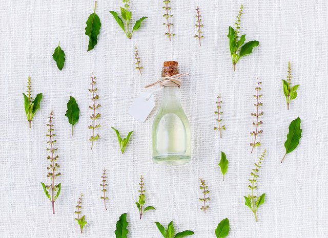 Czym jest aromaterapia?
